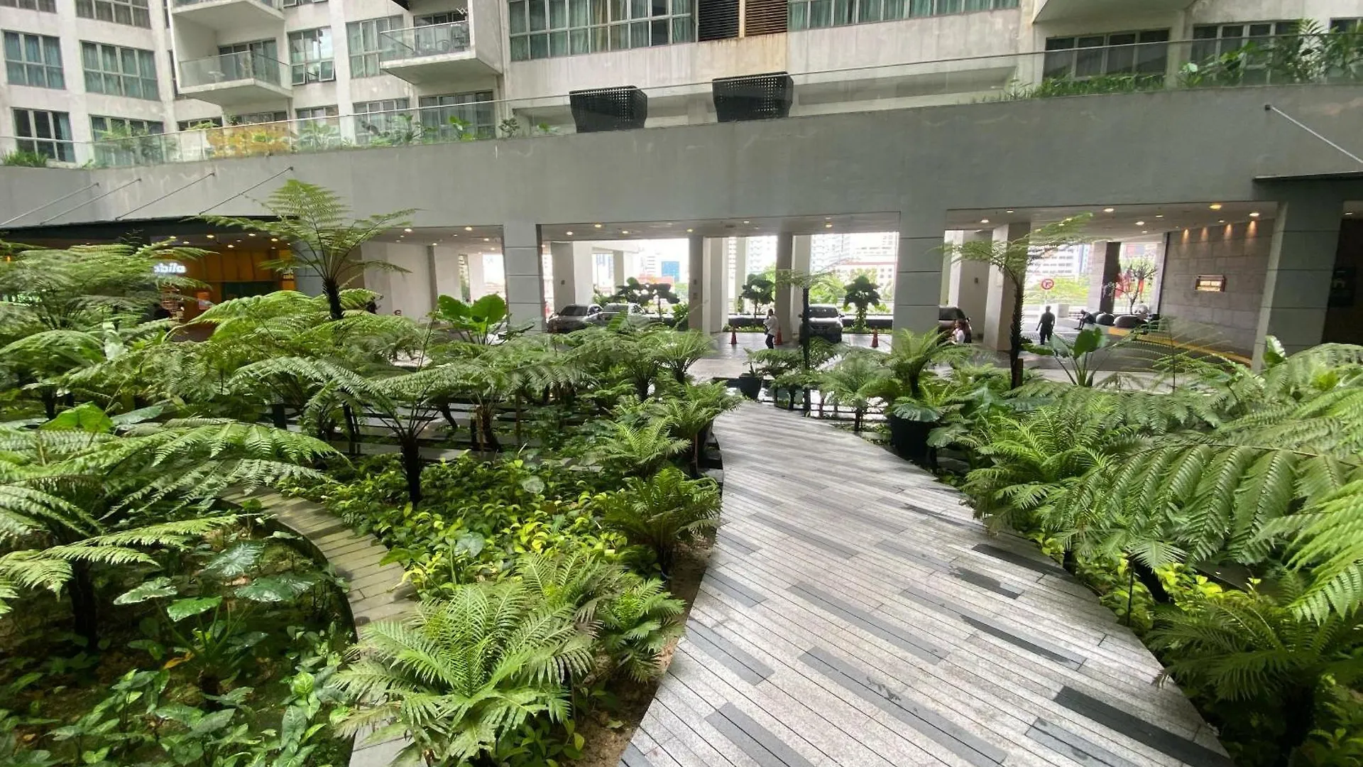 Kl Infinity Luxury Skypool Hostel Kuala Lumpur